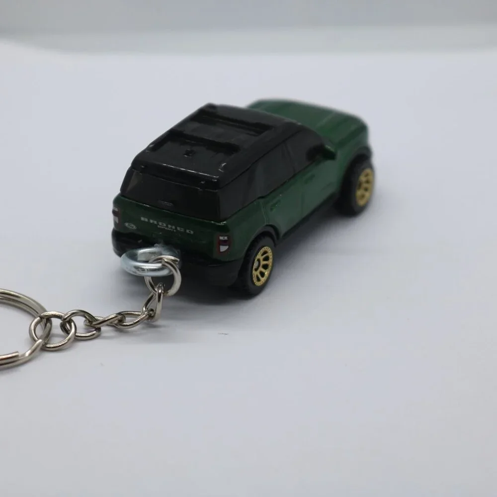 Matchbox green 2022 Bronco Custom keychain 1:64 scale